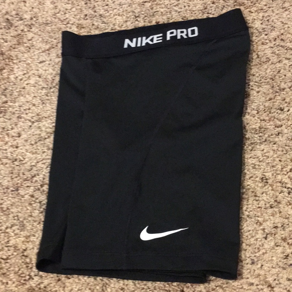 Nike pro shorts for girls